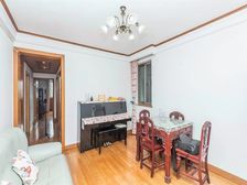 业主出国! 急.售!电梯双南两房!税费各付!诚心卖!