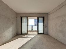 紫园 138.29平3居 南向毛坯 随时签约