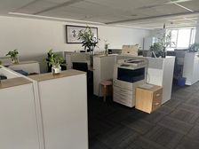 金融街商圈697㎡精装修,办公家具齐全,独立整层办公室