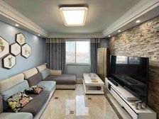 三林前滩,17年次新房,精装修家具家电全送,带车位,看房随时