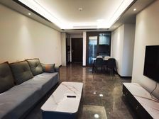 江北观音桥商圈(轻轨站旁丶价格可谈)才接房丶万科精装来电预约