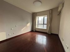 合生江湾国际公寓新家具环保装修采光好停车位免费