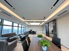 福田车公庙 电梯口1000平精装修 万科滨海云大厦 一手直租