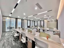 大冲国际中心!万象天地!电梯口单位!采光透家私齐!写字楼!