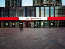 围堤道 大面宽 把角 带稳定租约年收30万 业主出国急售