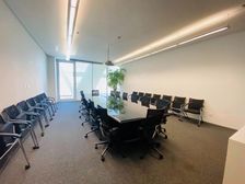 五棵松地标 新楼 精装整层可分租大小面积 装修