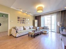 华府金沙 3室 满五不临街,视野开阔,采光良好。精装可拎包