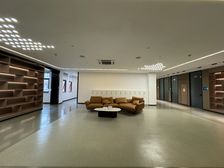 苏州工业园区2.5产业园精装办公室