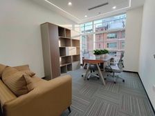 新出 中国外文大厦 正对电梯 领包入住 随时看房 精装修