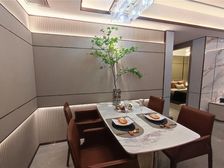 央企大盘 精装准现房 车接车送 优惠多多
