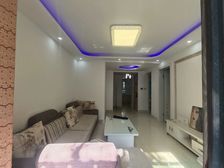 万科金域,电梯房正规两房,101核心板块临港大道旁,次新房,