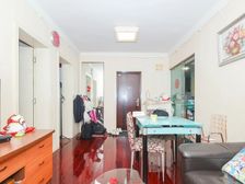 满五只有一套,税费少,总价低,朝南,诚意出售。