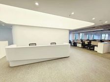 近地铁口精装整层!四面采光丨高挑高丨高使用率丨正对电梯丨国电