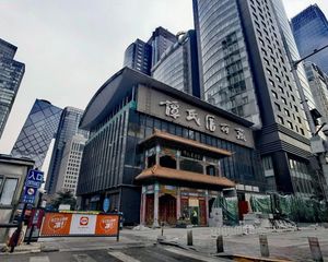 中国尊脚下!年130万!独栋带车场!10年租约百8跳增!