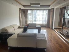 308万急售价可谈四室4跃5楼枫合万嘉,买房不收取费