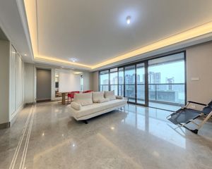 绿城金沙凤起朝鸣 4室1厅 西南