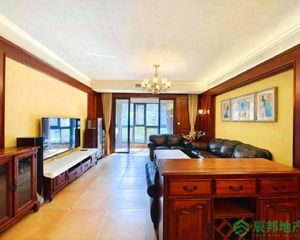 新城国际广场 6室1厅 南