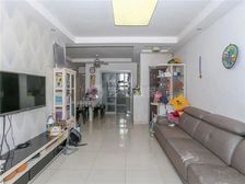 视野开阔,户型方正,采光刺眼,诚心出售