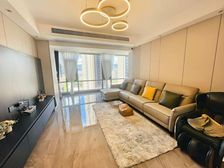 东方铂悦府 128平4居 南北向精装修 方便看房