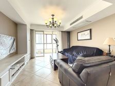 新上精装房,可以拎包入住,家具家电保养好