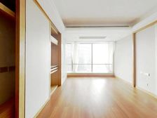 70住宅公寓,精装一房,金鸡湖 边上,配套成熟