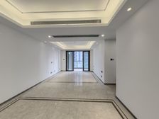 时代都会 117.19平3居 南向精装修 方便看房