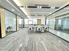 南湖公园旁,地铁口甲写!4隔间18工位丨天际采光,视野开阔