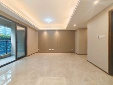 中央公园一环 龙湖商圈 轻轨配套 精装修 业主急售