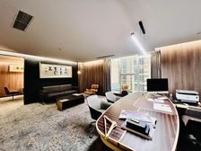迪舒美领0公摊豪装丨10隔间20工位丨价格便宜丨地铁口近