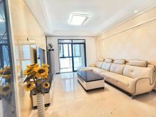 高新艾溪湖东地铁口绿地新都会精装两房拎包入住