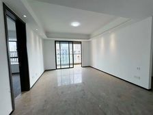 亏本卖 好楼层南北通透小高层四房 急降30万诚售