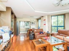 新上!!捡市场行情价,看房随时,有钥匙, 可接受置换!!