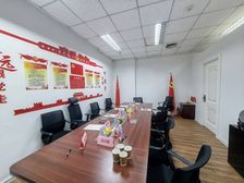 地铁4号线动物园站753㎡可分租遗留精装修19个隔间拎包入驻