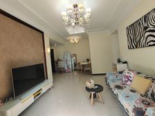 急售,御景湾开发商装修2房业主自住看小区园林出行方便商圈成熟