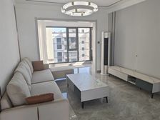 业主急售 82平大三房 全屋精装 拎包入住