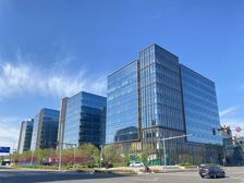 丰台精装100平写字楼出租,可配家具 落地窗 视野好随时看房