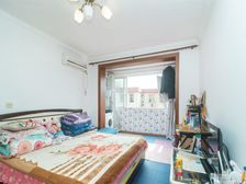 视野好,不靠路,文峰旁,采光刺眼,一梯两户,有停车位