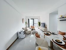 (新出好房!!!)内部单位 现楼出售 送家私家电 非诚勿扰