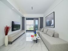 万达商圈 南北通透 精装可拎包入住 小三房 天悦龙庭