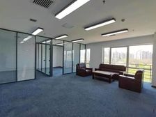 物业直租、美女招商带您看房,国际广场50平至整层500平可选