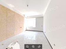 舒格兰二期 电梯洋房三室两厅 带装修 证过二