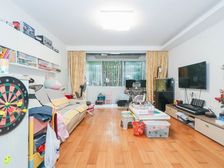 很抱歉现在才让你看到这套好房子!精装修三房!05年小区位置好