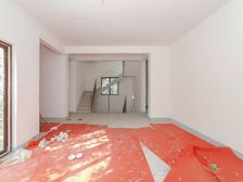 三开间九点多面宽,合院首排,南向一百五十平花园,龙湖原山别墅