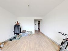 楼层好,楼栋不临街,采光充足,房产权清晰,配套齐全