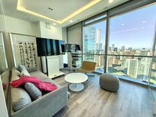 东向落地窗!价格低,楼层高,视野好!全新装修泰康金融大厦