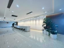 后海写字楼 中国华润大厦 深圳湾1号 豪装1500平 带家私