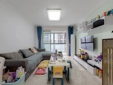 杨浦公寓 南北通的两房豪华精装修 拎包入住