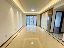 星河时代 次新房 精装三房两卫 全新未住过 价格可谈