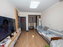 嘉定西精装修两房 全南户型 拎包入住 业主诚心出售 看房方便