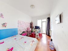 民生尚都祥园首付2万21楼68米35万两室南北向